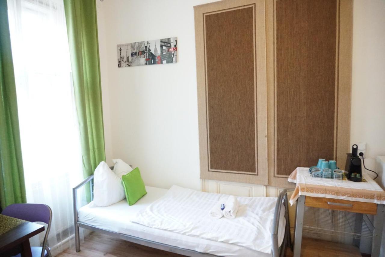 Contactless Check-In Room4You Waehring Vienna Luaran gambar